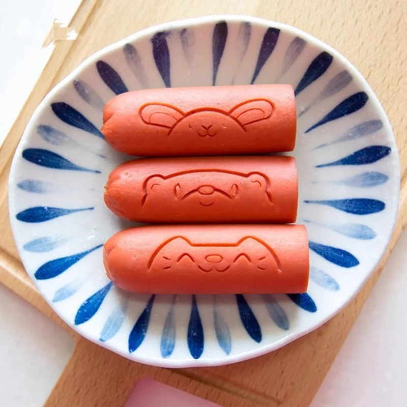 1PCS Sausage Hot Dog Cutter Flower Crab Octopus Ham Sausage Cutter Barbecue Hot Dogs Kitchen Cutting Mold Mould DIY Lunch