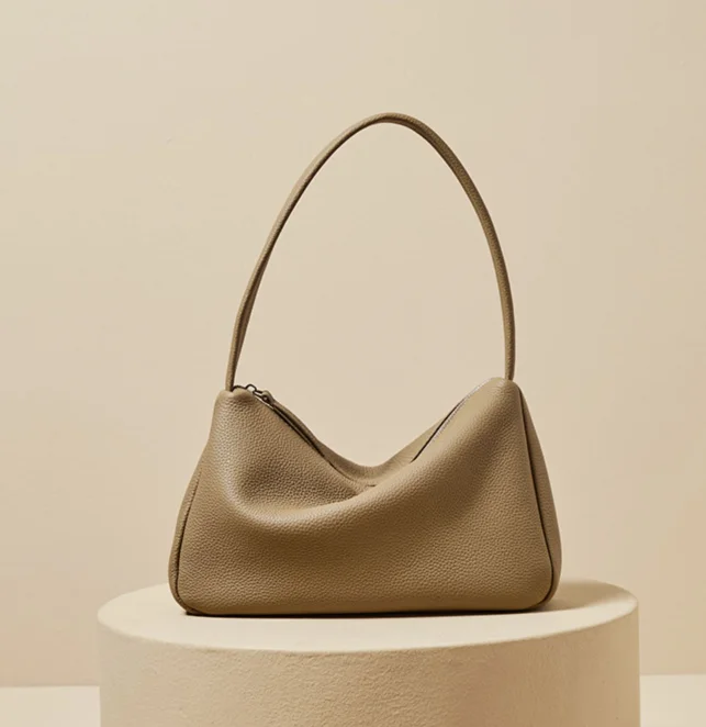 

One shoulder underarm wrapping togo cowhide French 2022 new French stick bag fashionable versatile portable leather women's bag