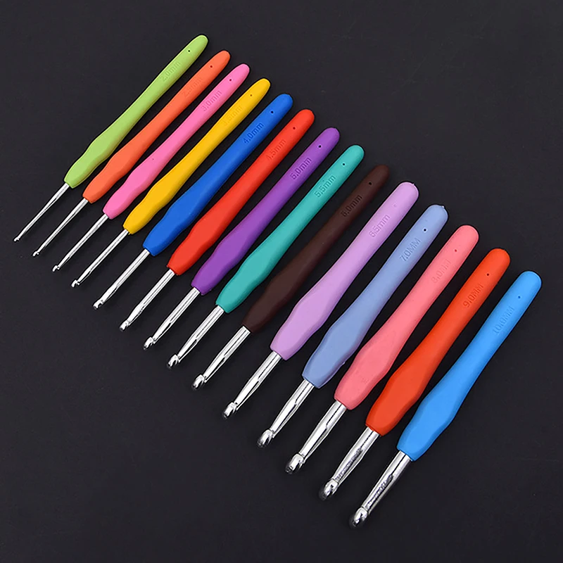 1Pc Ergonomic Crochet Hooks Yarn Knitting Needles 2, 2.5, 3, 3.5, 4, 4.5, 5, 5.5, 6, 7, 8,9,10 Mm. crochet hooks