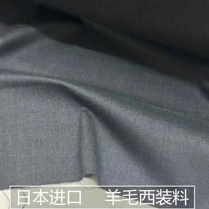 Delicate Dark Grey Pure Wool Worsted Suit Fabric Autumn Winter