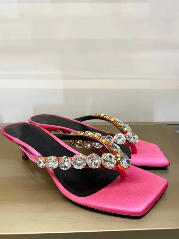 New Type of Herringbone Slippers Fashionable Square Head Clip Feet Slim Heel Sexy Water Diamond Cool Slippers