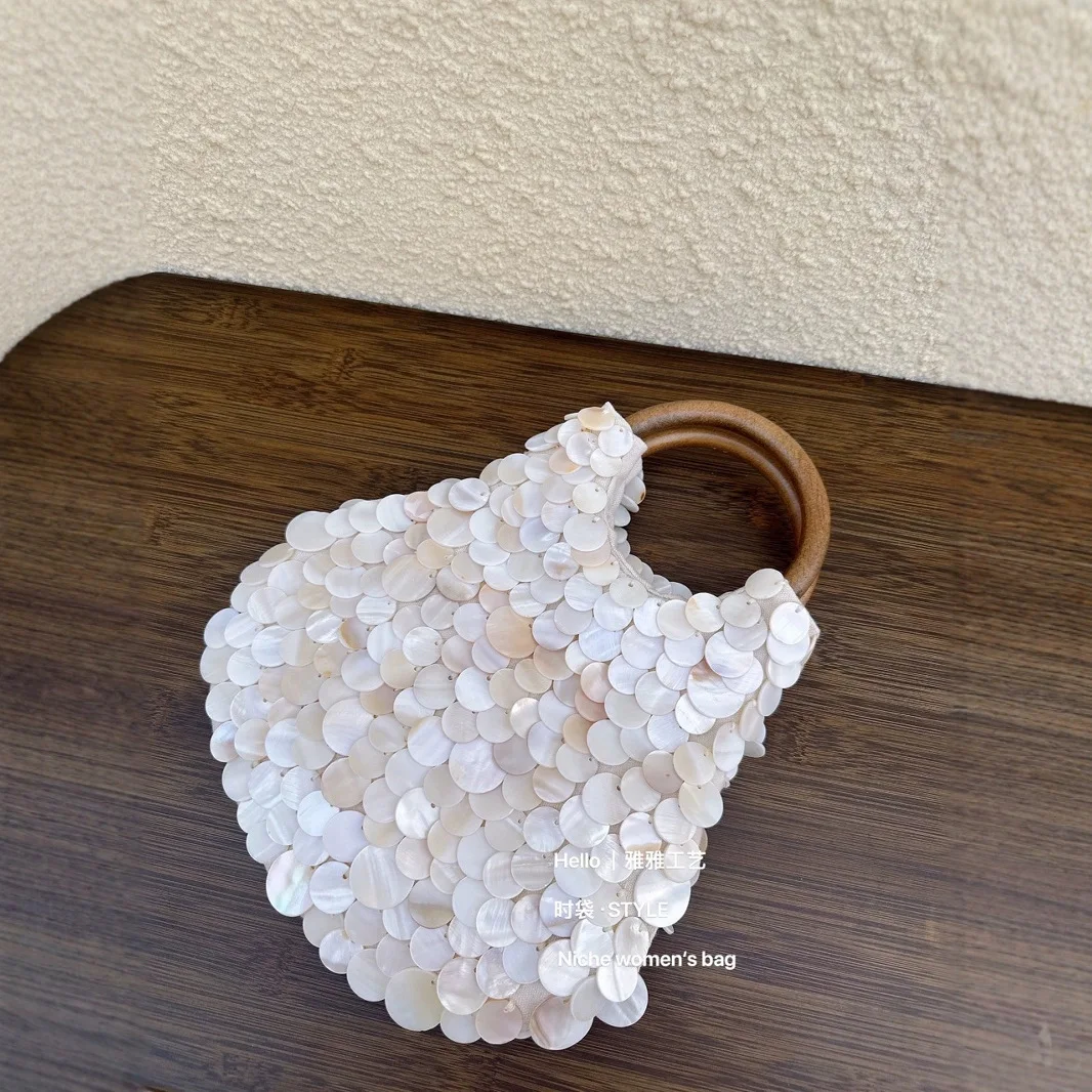 Fashionable Handmade natural shell bag Handheld Shell Bag Women's Single Shoulder Crossbody Accessory Spring New Evening Bag