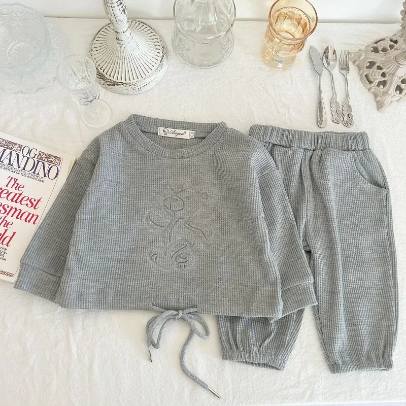 baby shirt clothing set 0-3 year old baby clothes autumn boys and girls striped long-sleeved pullover + shorts baby simple long-sleeved trousers suit Baby Clothing Set medium