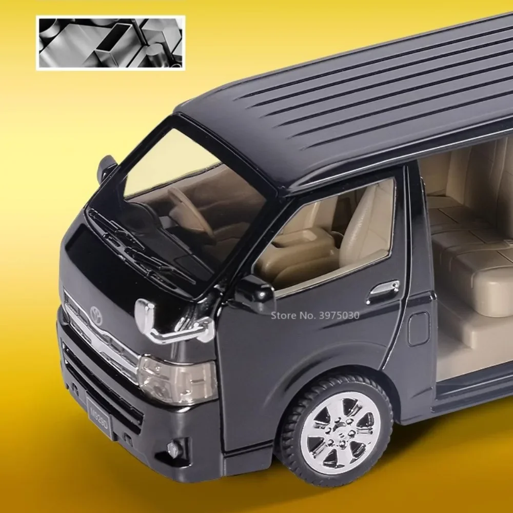 1:32 Toyota Hiace MPV Zinc Alloy Car Model Toys Diecast Van