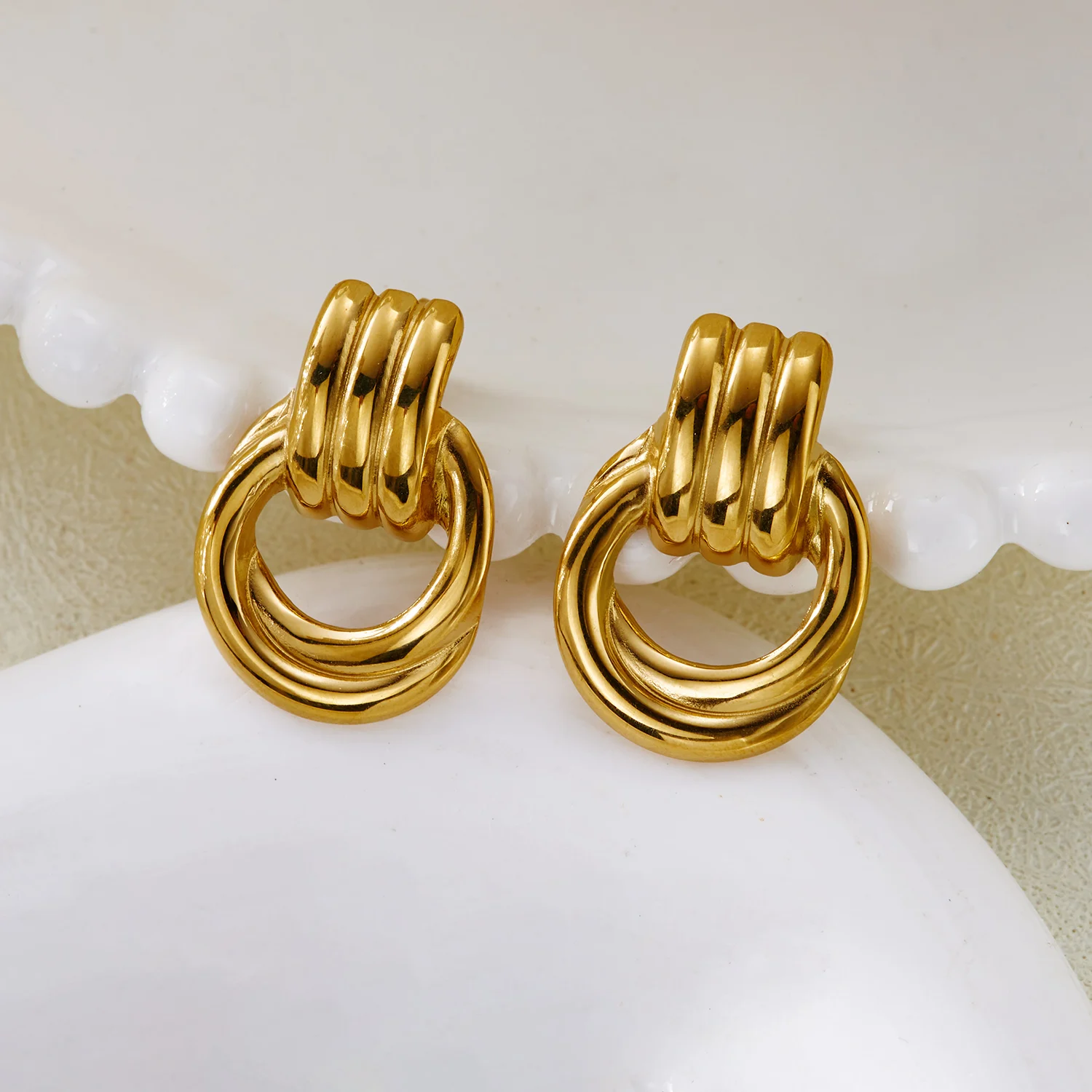 Trendige Edelstahl Mehrschichtige Kreisförmige Gedrehte Knoten-Ohrringe für Frauen Einfache Mehrfarbige Metall-Ohrringe Statement-Schmuck Bijoux – Detail 6