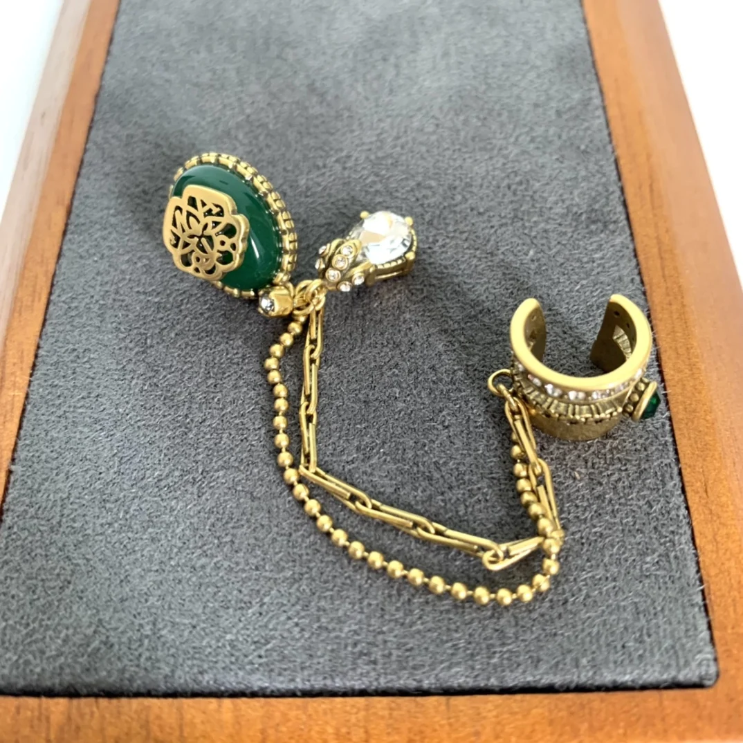 Green print stud earrings clip Ring Bracelet Drop red agate sweater chain spider earrings