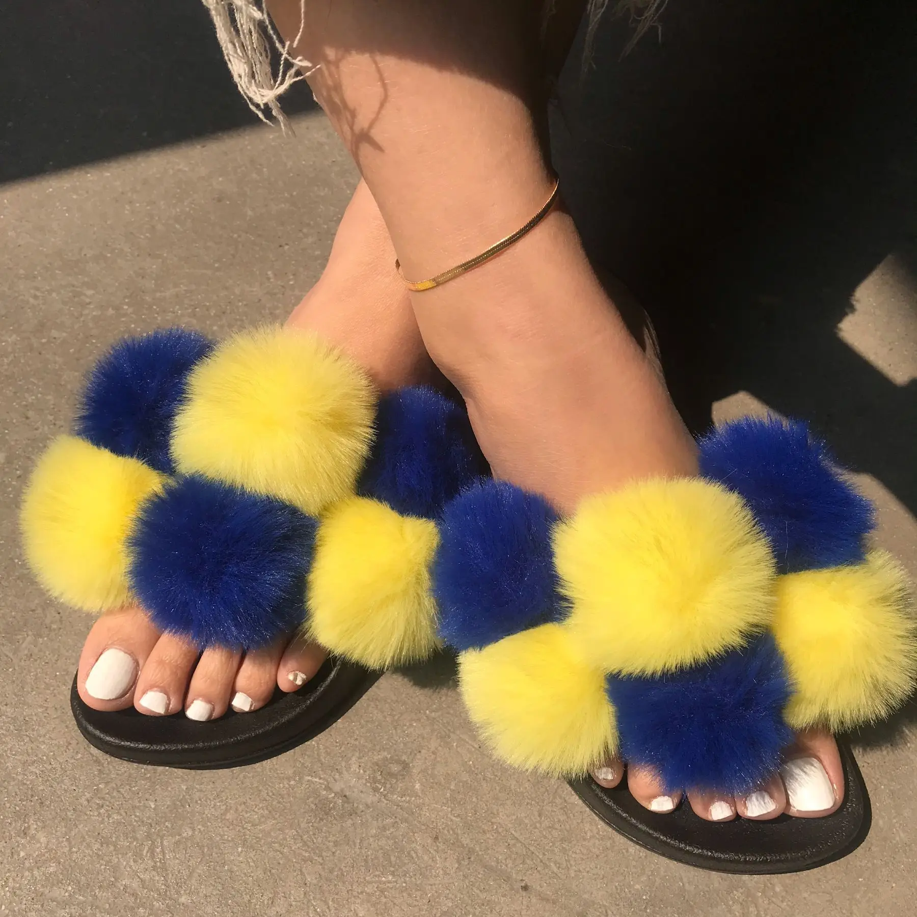 Flip Flops Rainbow Fur Slides Summer Women Fur Slippers Fur Pom