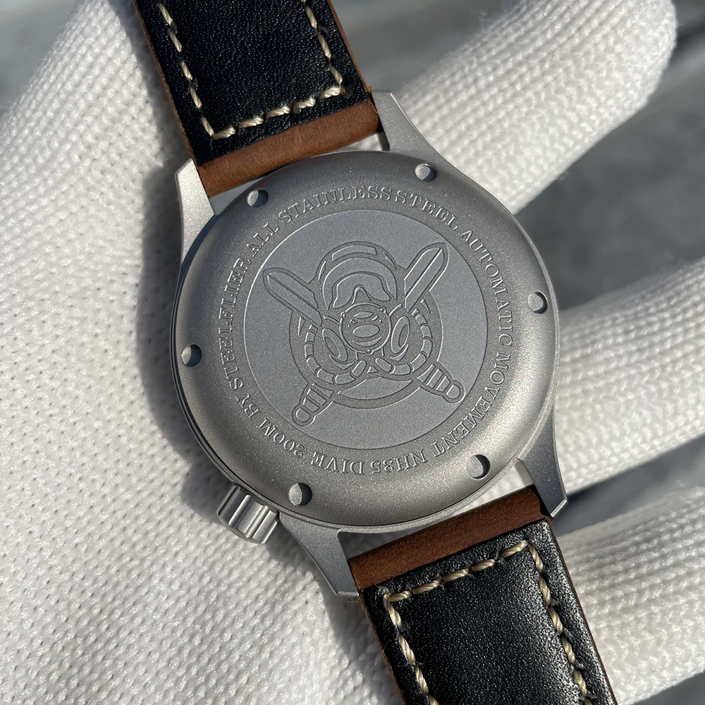 Mechanical Watch Diver Watch STEELFLIER SF752 Automatic Mechanical Stainless Steel Bezel NH35 Movement 20Bar Sapphire Mirror Retro Men's Diving Watch