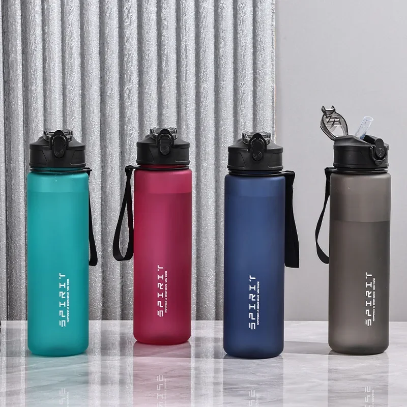 밀짚 체육관 컵과 750ml 스포츠 물병 피트니스 캠핑 남자 물 주전자에 대 한 휴대용 대용량 물병