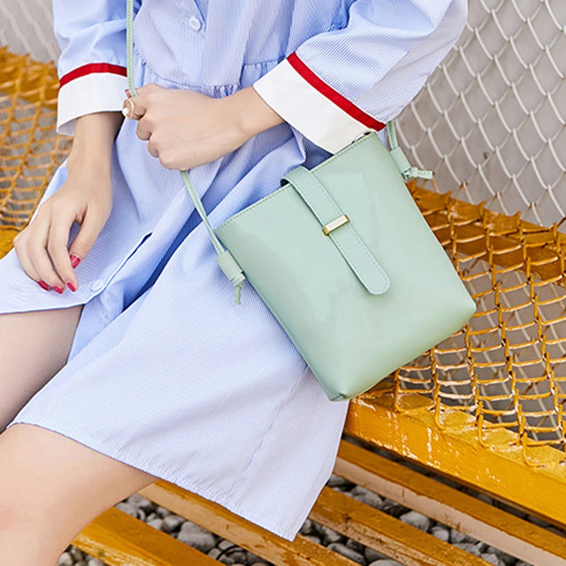 5-Color Women's Fashion Small Fresh Crossbody Bag PU Leather Solid Color Shoulder Bag Date and Shopping Bucket