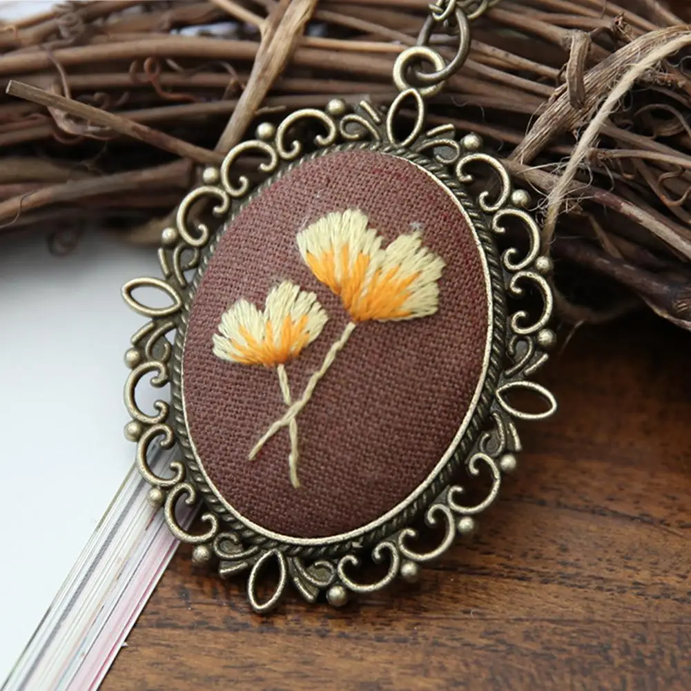 Embroidery set Embroidery kits Embroidery Pendant Kit Embroidered Pendant Necklace Needle Thread Diy Art Crafts