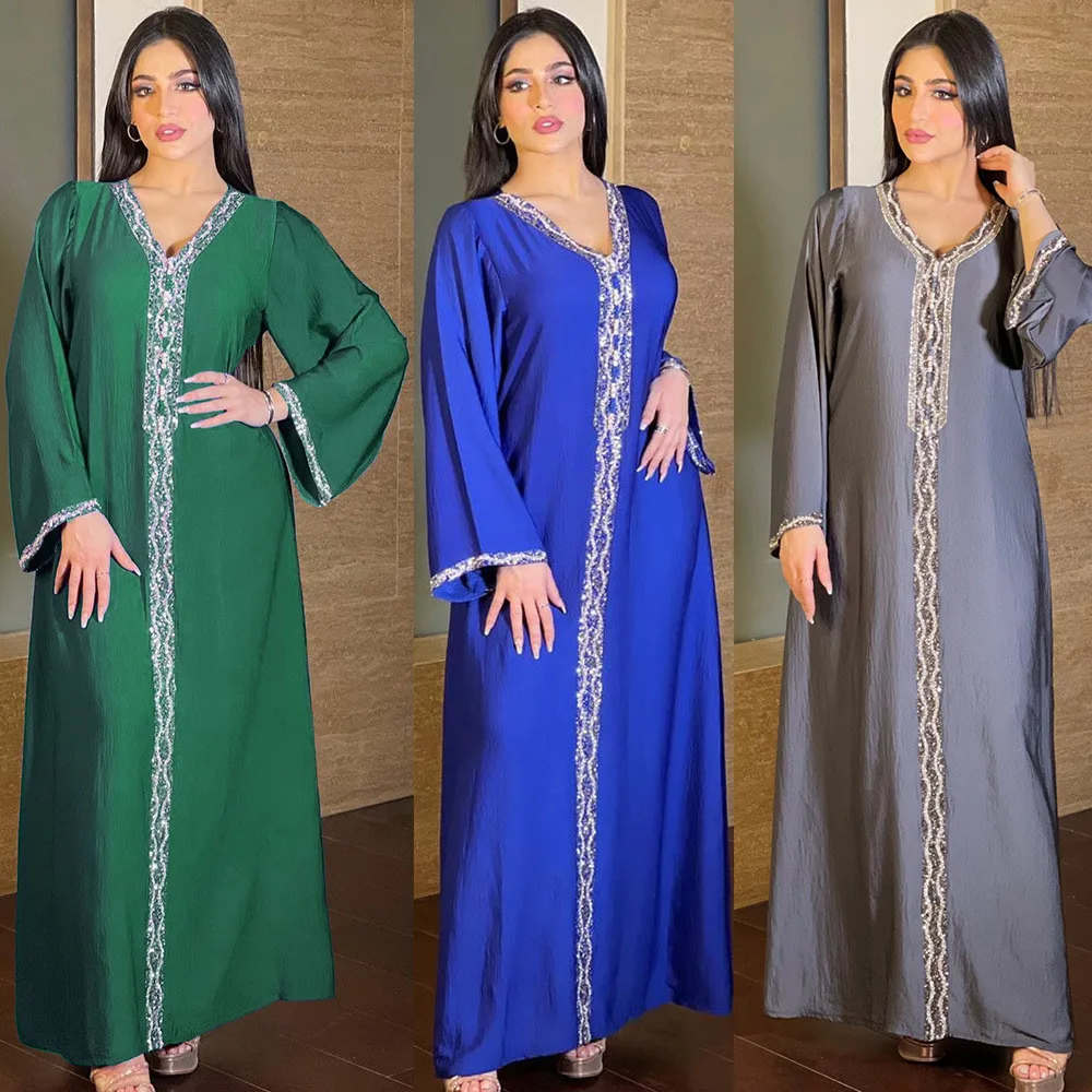 

Dubai Ramadan Muslim Women Long Dress Arab Abaya Moroccan Turkish Islamic Clothing V-neck Kaftan Maxi Robe Gown Rhinestone Dress