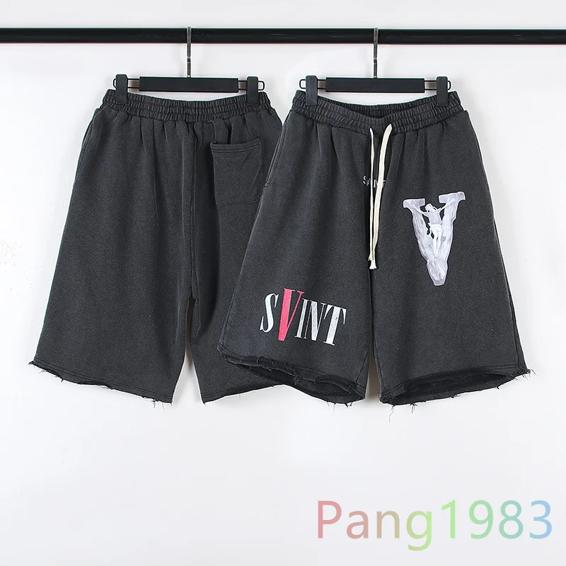 

Шорты мужские/женские укороченные потертые с принтом в стиле Св. Майкла