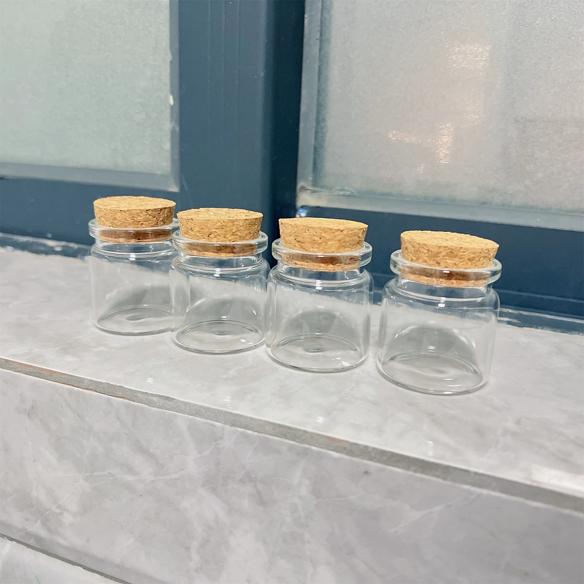 26x37x40mm 25ml Glass Bottles With Cork Transparent Mini Glass Jars For Wishing Jar DIY Crafts Wedding Favors Decor 24 PCS