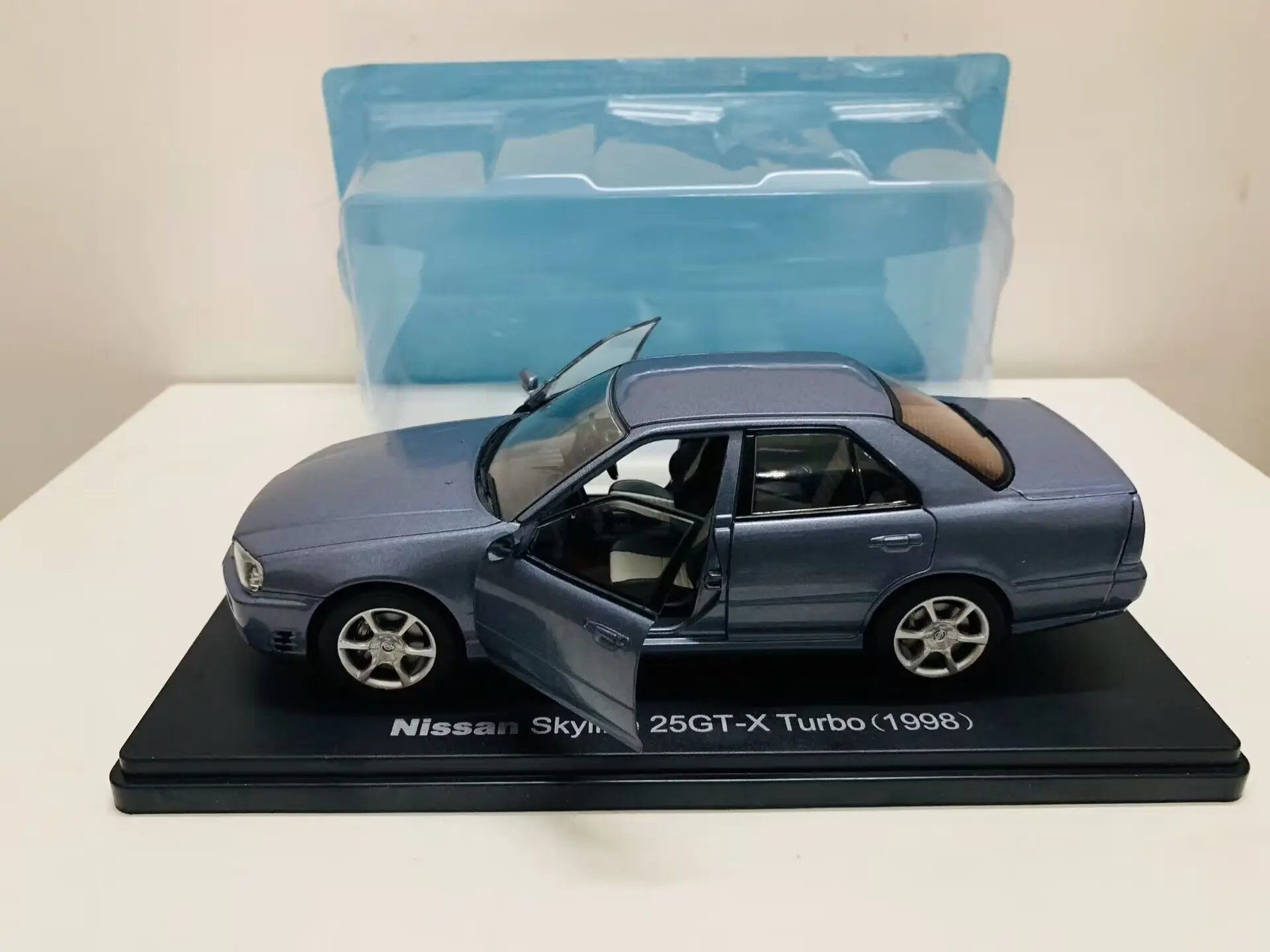 Skyline 25GT-X Turbo 1998 Blue 2 Open Door 1:24 Scale Die-Cast Model Car New aoshima 1 12 scale monkey 125 blue diecast model motorcycle car toys gifts