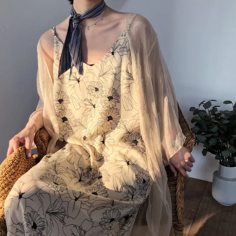 

VEEKTIE Brand Open Front Blouses For Women Extra Long Solid Colors Chiffon Shawl Maxi Drape Flare Sleeve Sun-proof Summer Spring