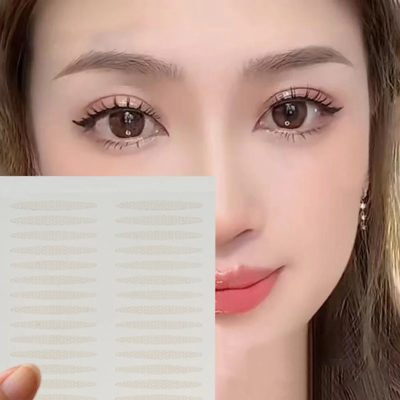 보이지 않는 이중 눈꺼풀 테이프 자체 접착 눈꺼풀 스티커 휴대용 통기성 자연스러운 즉각적인 눈꺼풀 리프트 스트립 아이 메이크업 도구