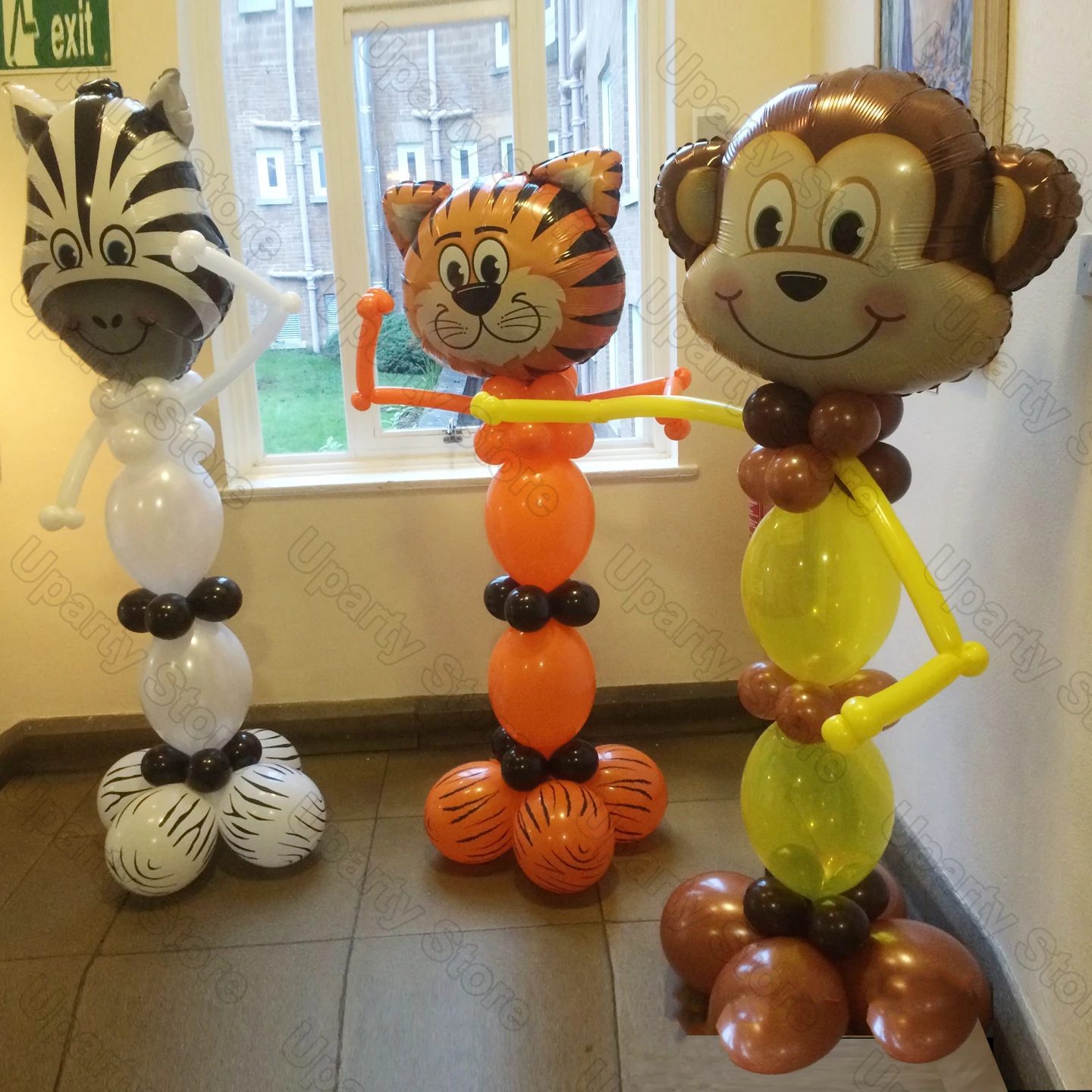 Acquista 13 pezzi palloncini foil animali tigre leone safari nella giungla  set per feste bambini 0 1 2 3 4 5 6 7 8 9 anni forniture per decorazioni  per feste di compleanno