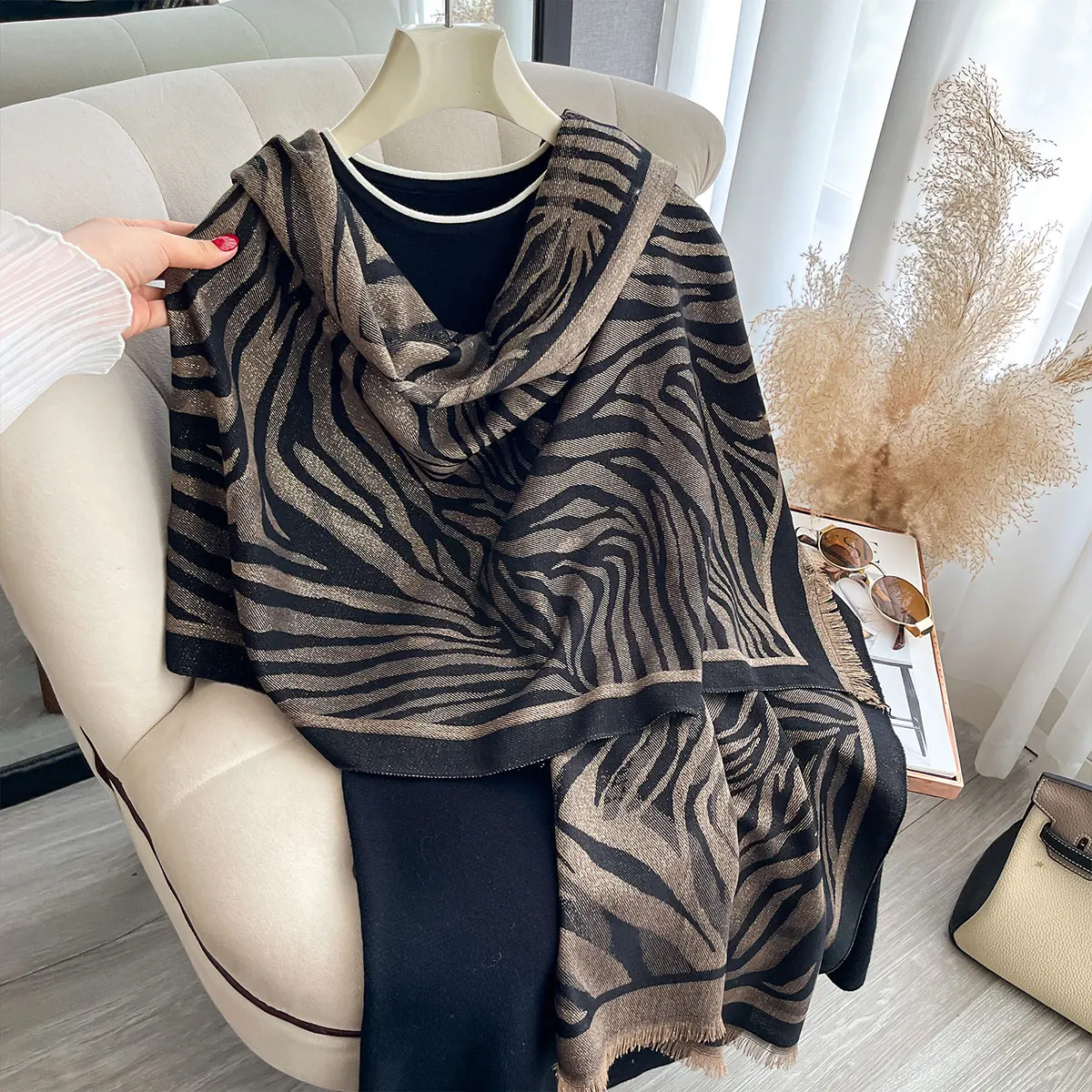 Ladies Muslim Hijab Golden Thread long Scarf With Spring and Autumn Sun Protection Scarf Decoration Shawl Foulard Wrap Headscarf