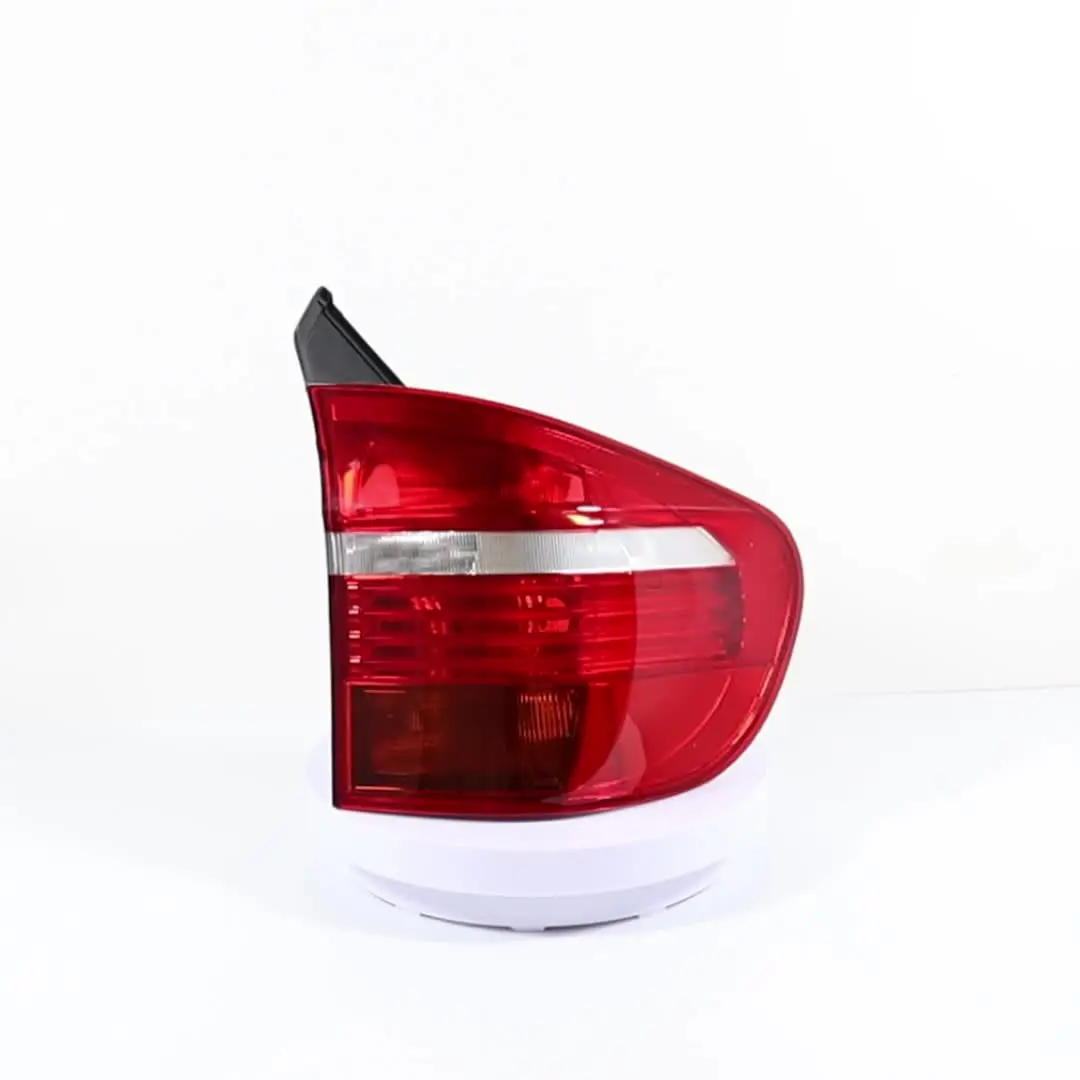 BMW X5 E70左テールランプ63217158939 63217200817 s-l400.jpg