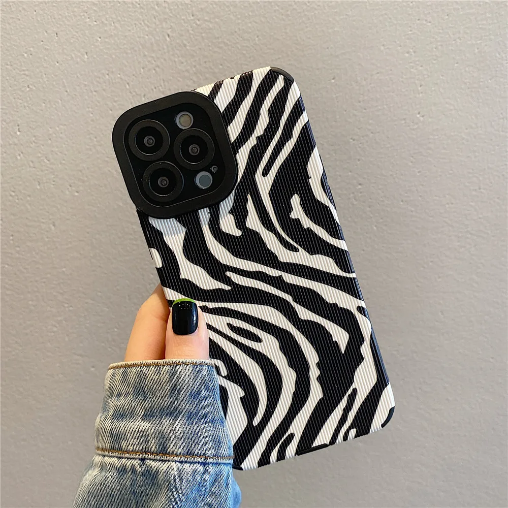 Lovebay Luxury Zebra Stripe Pattern Phone Case For iPhone15 14 13 12 11 Pro Max XR XS Max 7 8 14 Plus Soft Shockproof Back Cover