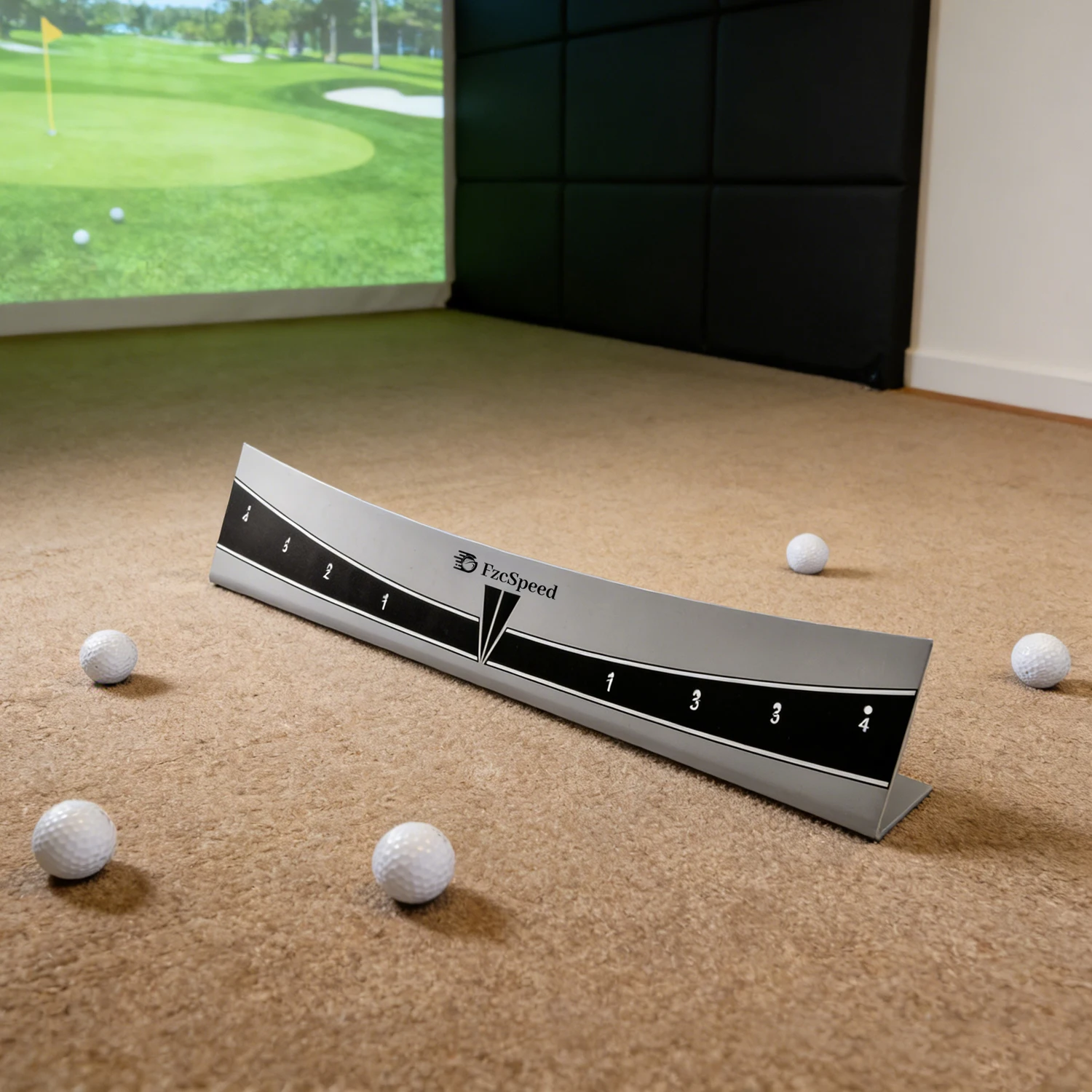 Attrezzo per Allenamento Golf Indoor e Outdoor: Tappeto da Putting con Barra di Bilanciamento per Migliorare l'Arco del Golfer - immagine 2