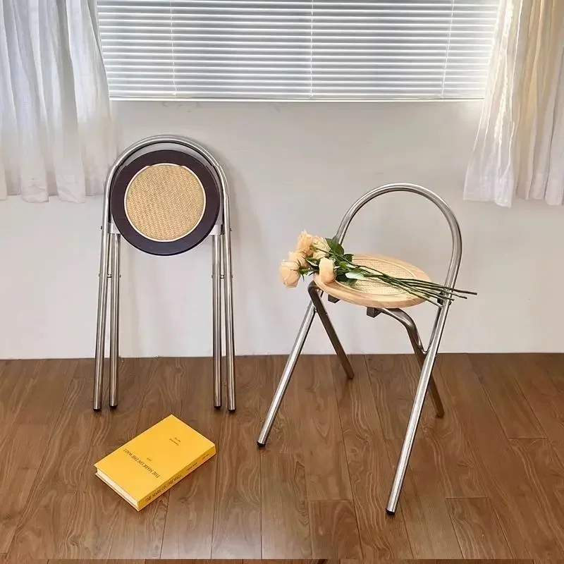 Durable and foldable retro backrest dining chair, suitable for family and coffee shop leisure balcony chairs, rattan bar chairs