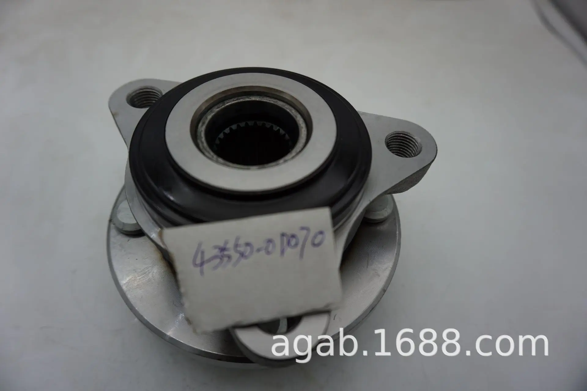 

Yaris front wheel shaft head 43550-0D070/43550-0D050