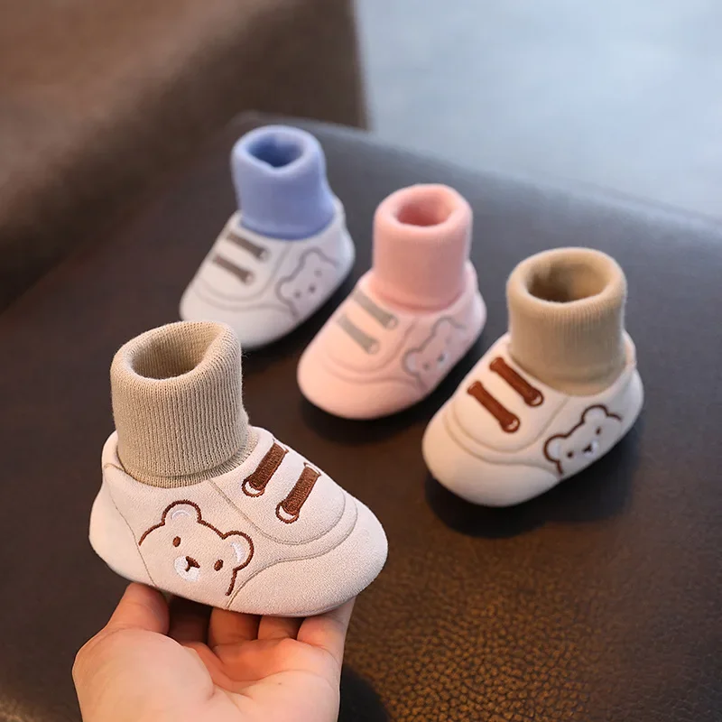 Kids Shoes Autumn and Winter Babies 3-6-12 Months Eight Months Cloth Shoes Simple Indoor Non-slip Toddler Shoes for Boys and Women