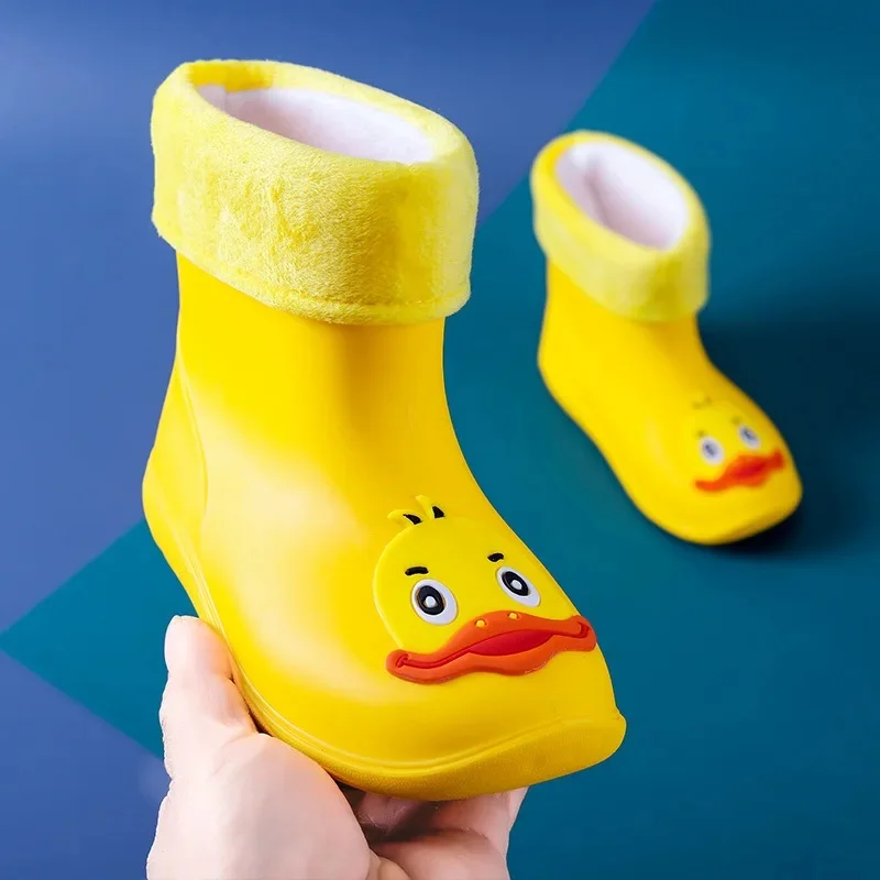 Yellow Duck (wool mouth with cotton)
