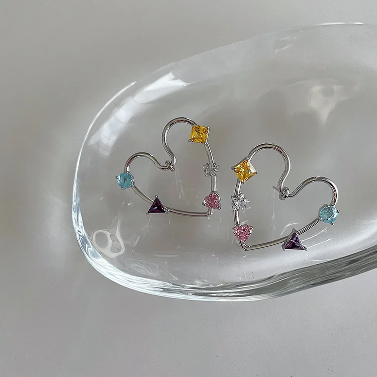 

Fashion Exquisite Colorful Exaggerated Love Earring Earrings Unisex Long Style Earrings Banquet Jewelry Accessories Gifts