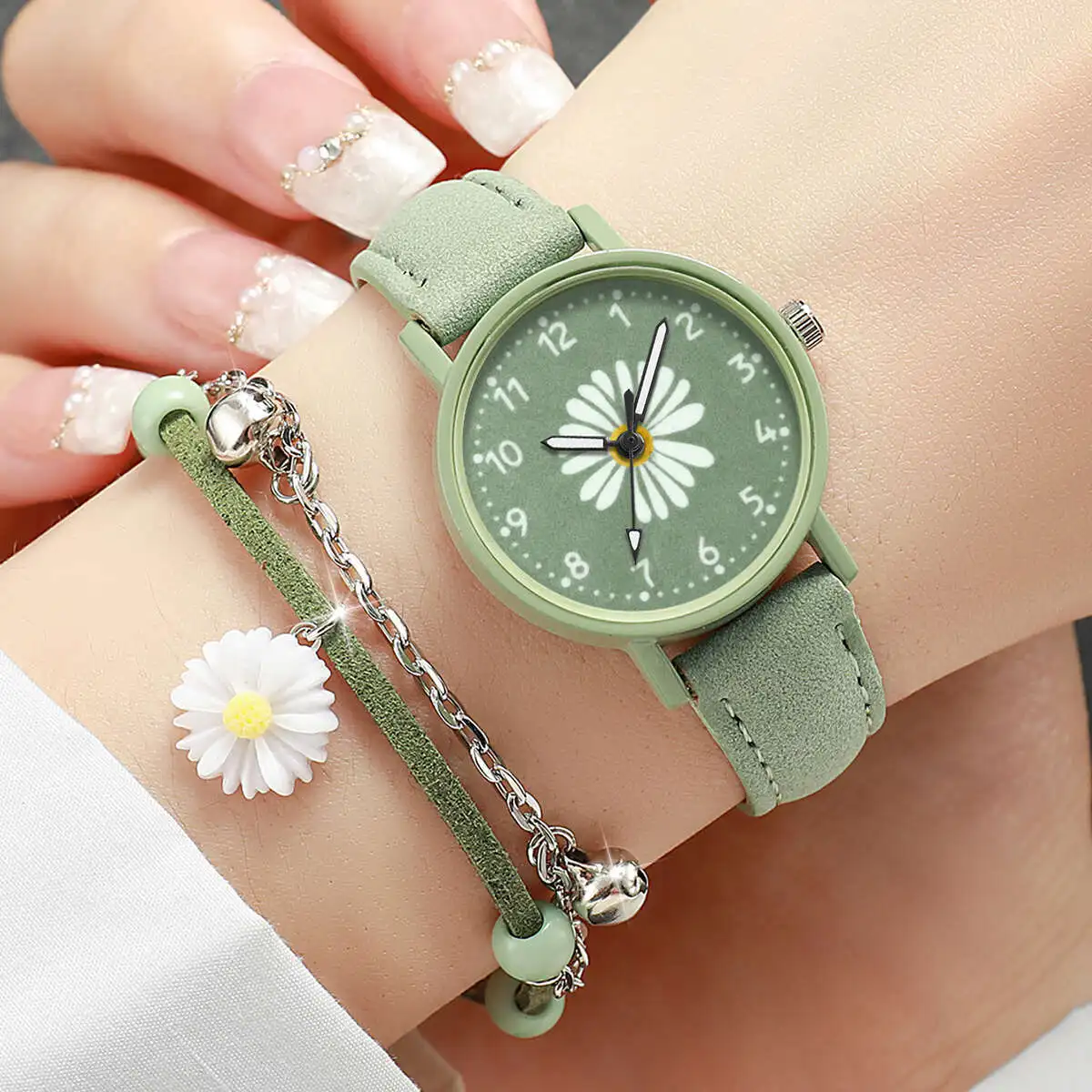 6PCs/Set Women's Retro Watch Set Fashion Simple College Style Student Quartz Leather Watch With Bracelet Set (Box Not Included)