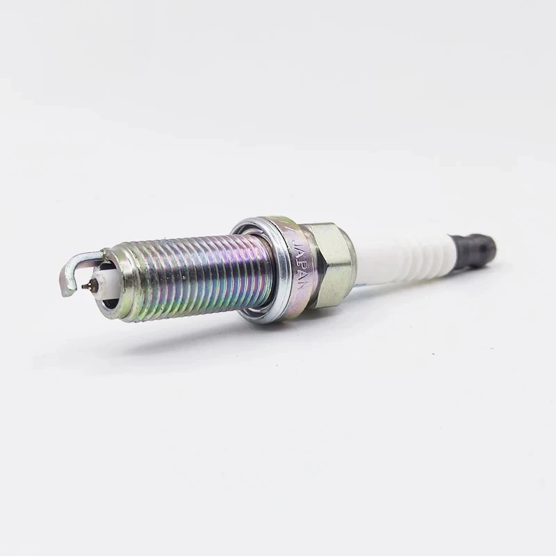 Spark plug 4pcs ILKAR7B11 4912 Iridium Spark Plug Fit Toyota Corolla Auris Avensis Prius RAV4 Yaris Lexus CT 200h Verso