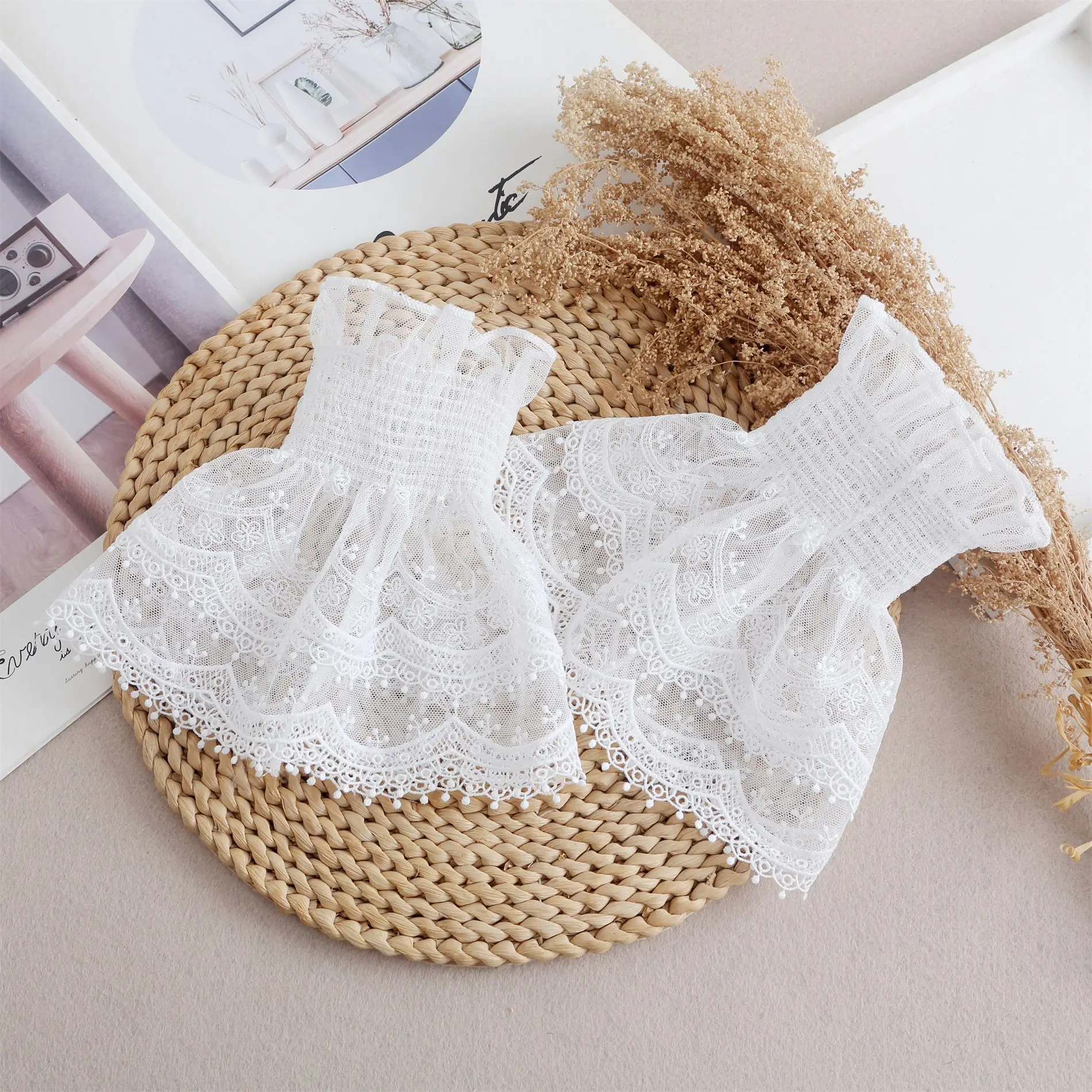 Women Flower Lace Cuffs White Detachable Large Fake Sleeves Wedding Accessories Sweater Cuff Decorative Cosplay Accessories