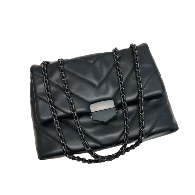 

Lingge Embroidered Thread New Trendy and Fashionable Underarm Versatile Chain Texture Single Shoulder Diagonal Straddle Bag