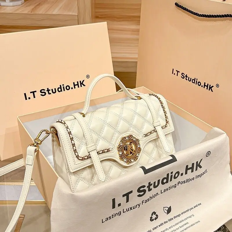 

Genuine leather diamond grid portable small square bag 2023 new fashionable and high-end feeling niche one shoulder crossbody