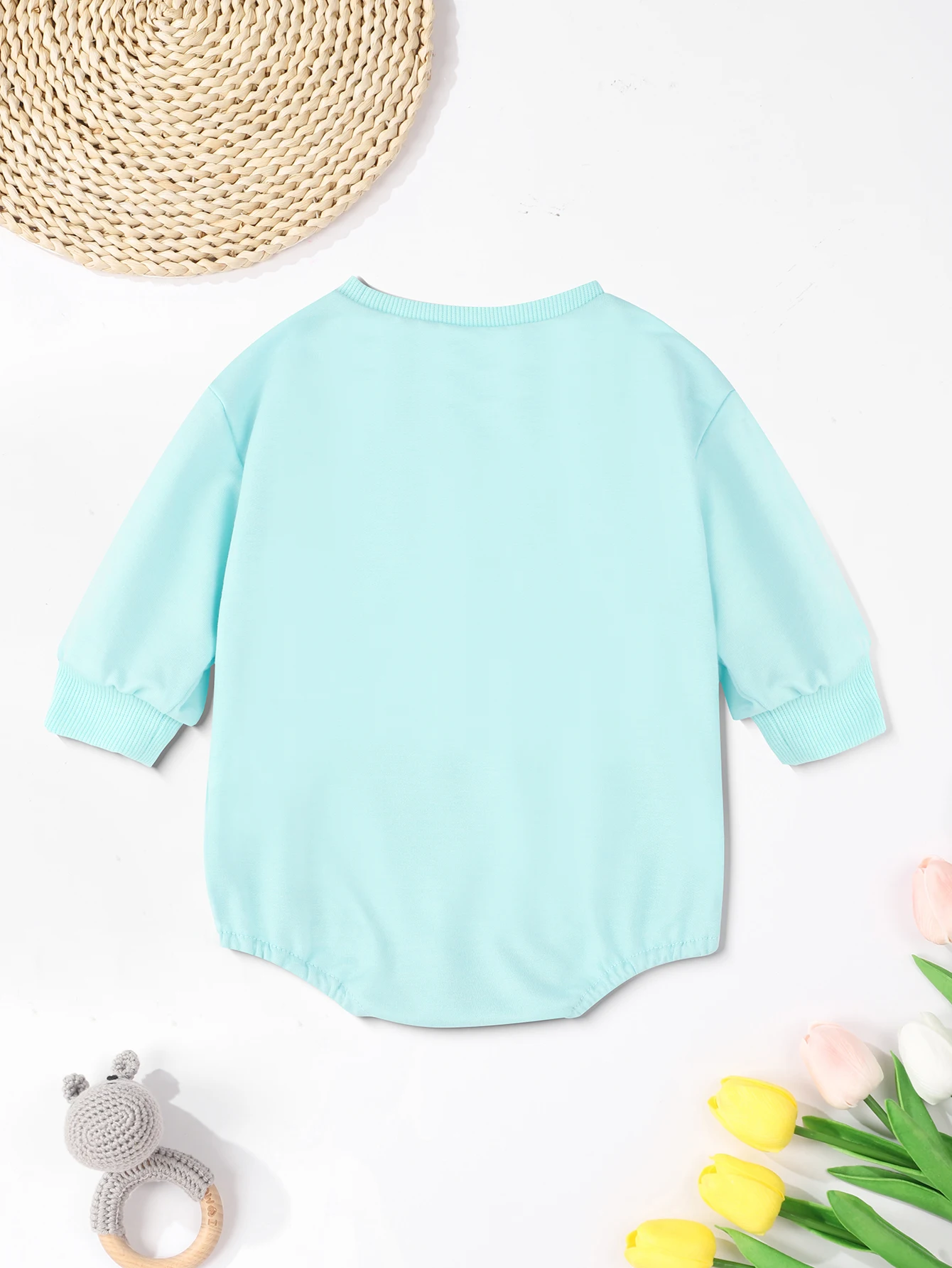 Рисунок 2 - Рождественская одежда для маленьких девочек