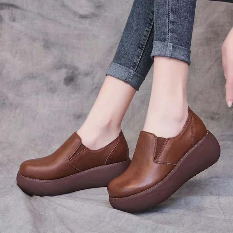 Platform Women Shoes New Leather Flats Casual Shoes for Women