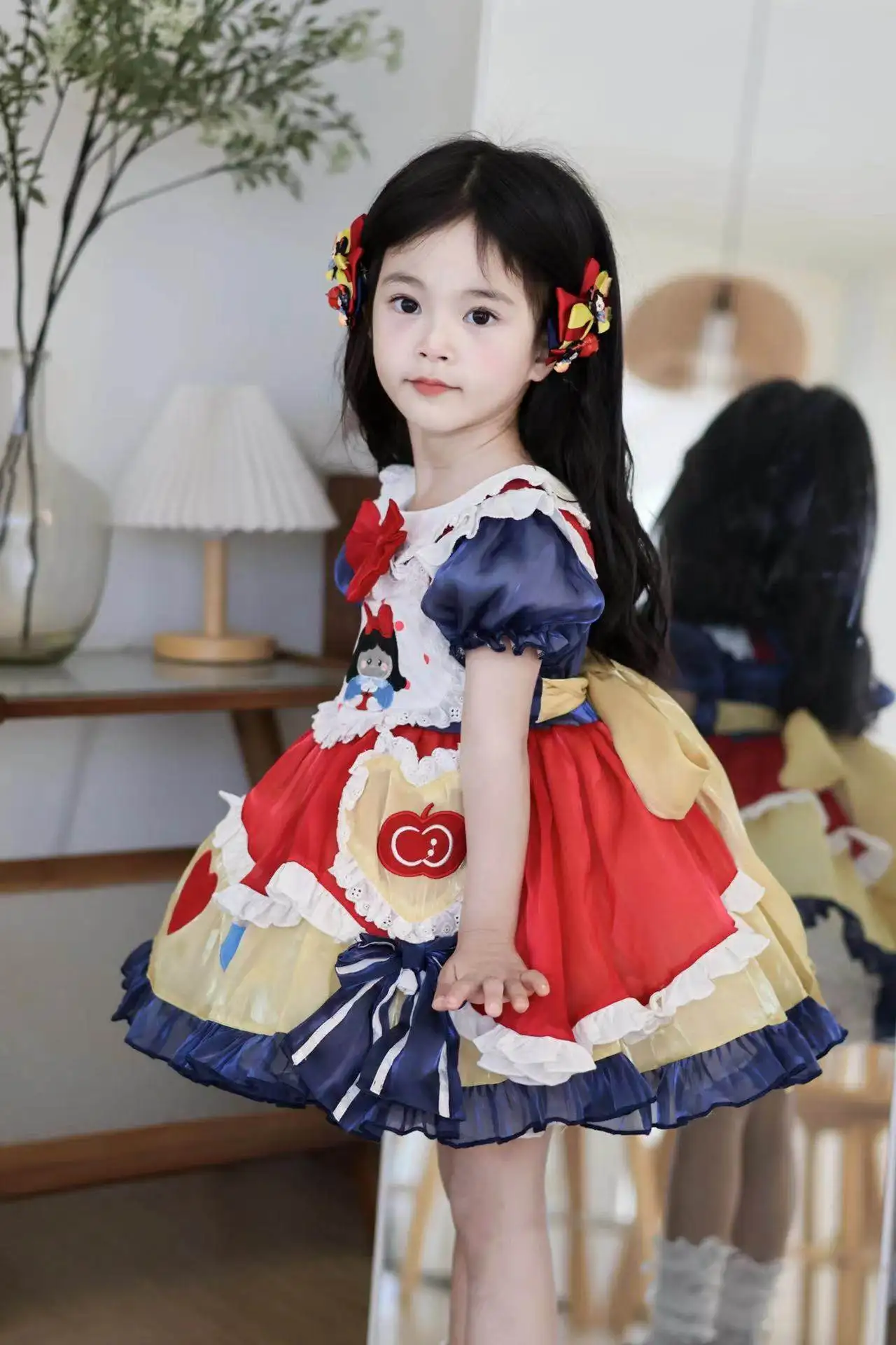 Handgefertigtes Neues Mädchen-Kindergarten-Lolita-Kleid mit Süßen Kurzen Ärmeln, Prinzessinnenkleid für Kleine Mädchen, Kinder-Bühnenkleidung für Boutique-Partys – Detail 7