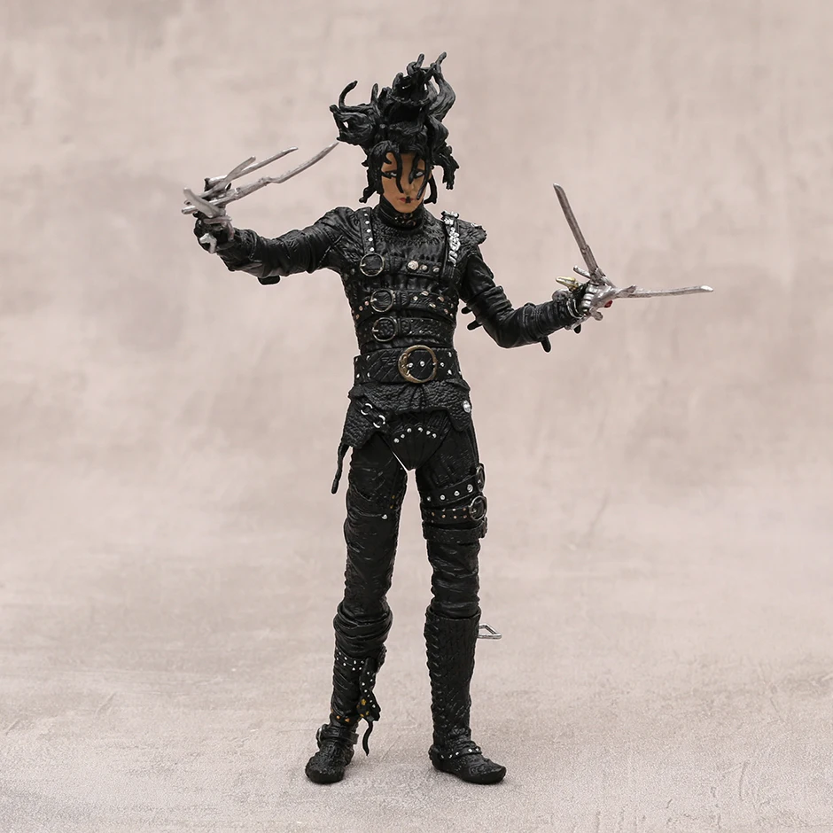 シザーハンズ　Edward Scissorhands フィギュア Amazon.com: Edward Scissorhands 6 Action Figure : Toys & Games