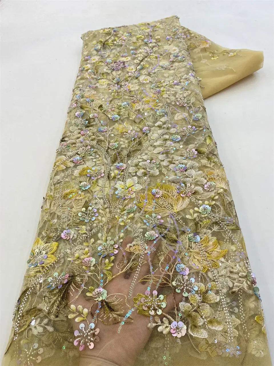 

Высококачественная модная африканская блестящая ткань, отделанная бисером, кружевная ткань для нигерийского свадебного платья XZ5755