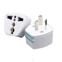 Universal Travel Power Plug Adapter Converter to UK 3 - Pin AC Charger Connector (AU 3pin)