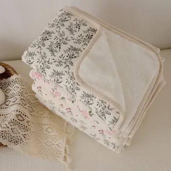 Coperta per neonato Trapunta da letto foderata in pile di cotone floreale Trapunta per fasciatoio in mussola per bambini 90 * 130 cm