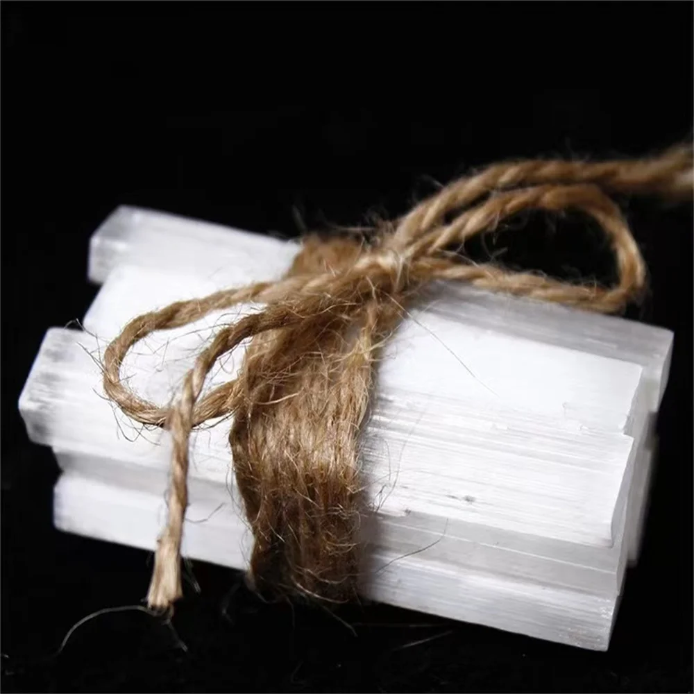 

Natural selenite coarse rod crystal rod single crystal column mineral white quartz raw stone specimen healing stone
