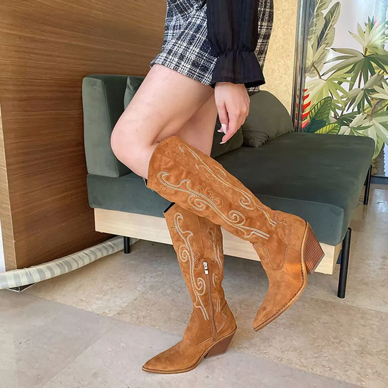 

Pointed Toe Side Zip Knee-High Boots Women Embroidery Western Cowboy Boots Thick High Heels Women Knights Boots Botas de mujer