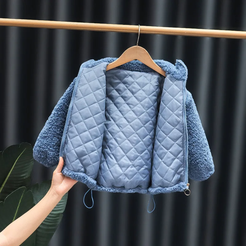 Рисунок 3 - Теплые зимние куртки для мальчиков 2024