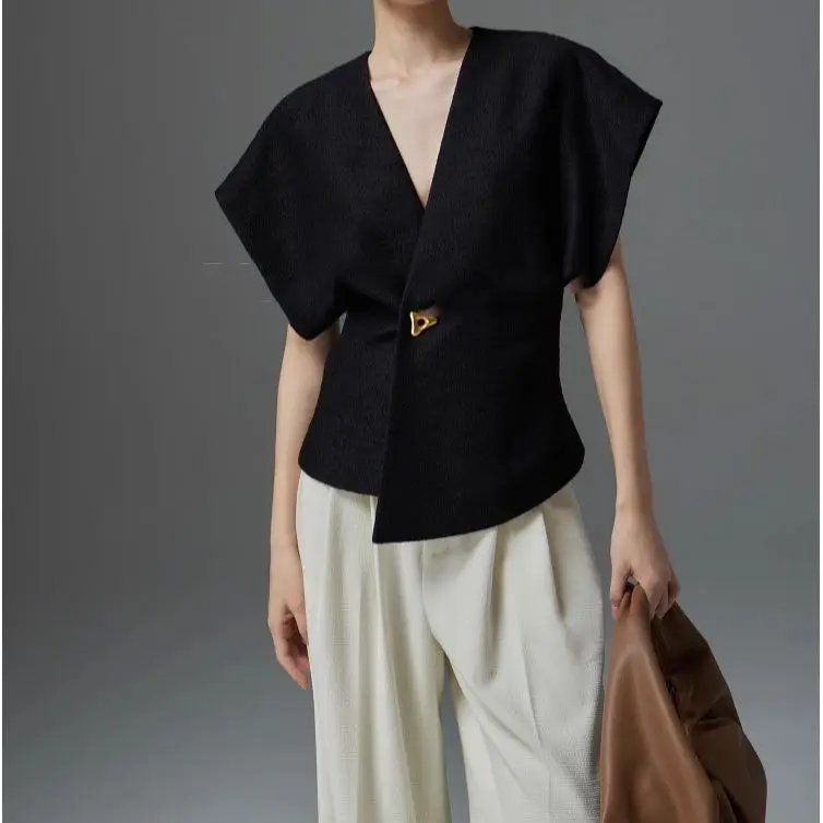 

Fashionable Item With Cool SaSSy TemperamenT, Slim Waist And One Button Asymmetric Suit SleeveleSS Vest For Women