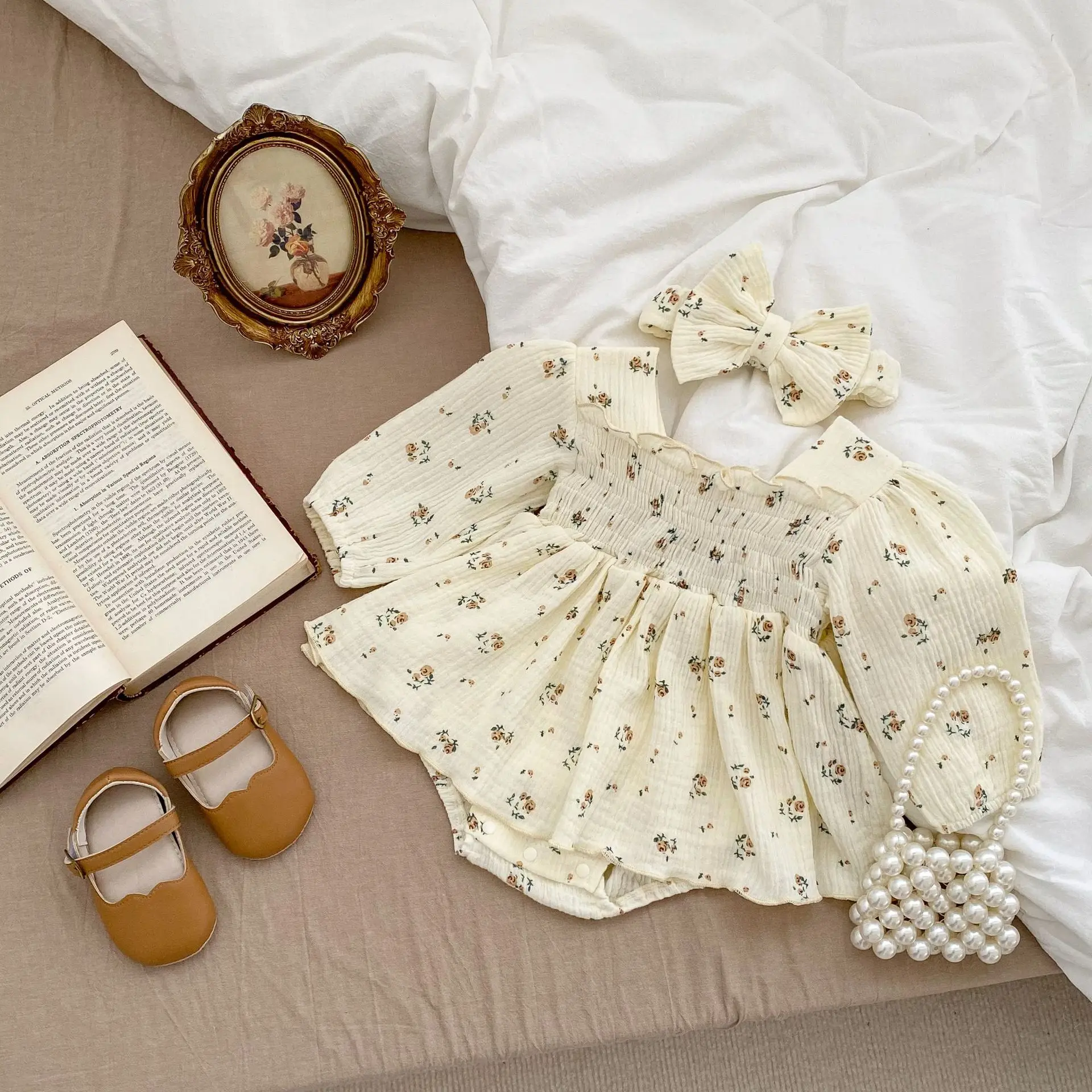 

Thin Baby Girls Bodysuit And Headband Spring Infant Clothes Newborn Puff Sleeve Jumpsuit Double Layer Yarn Floral Princess Dress