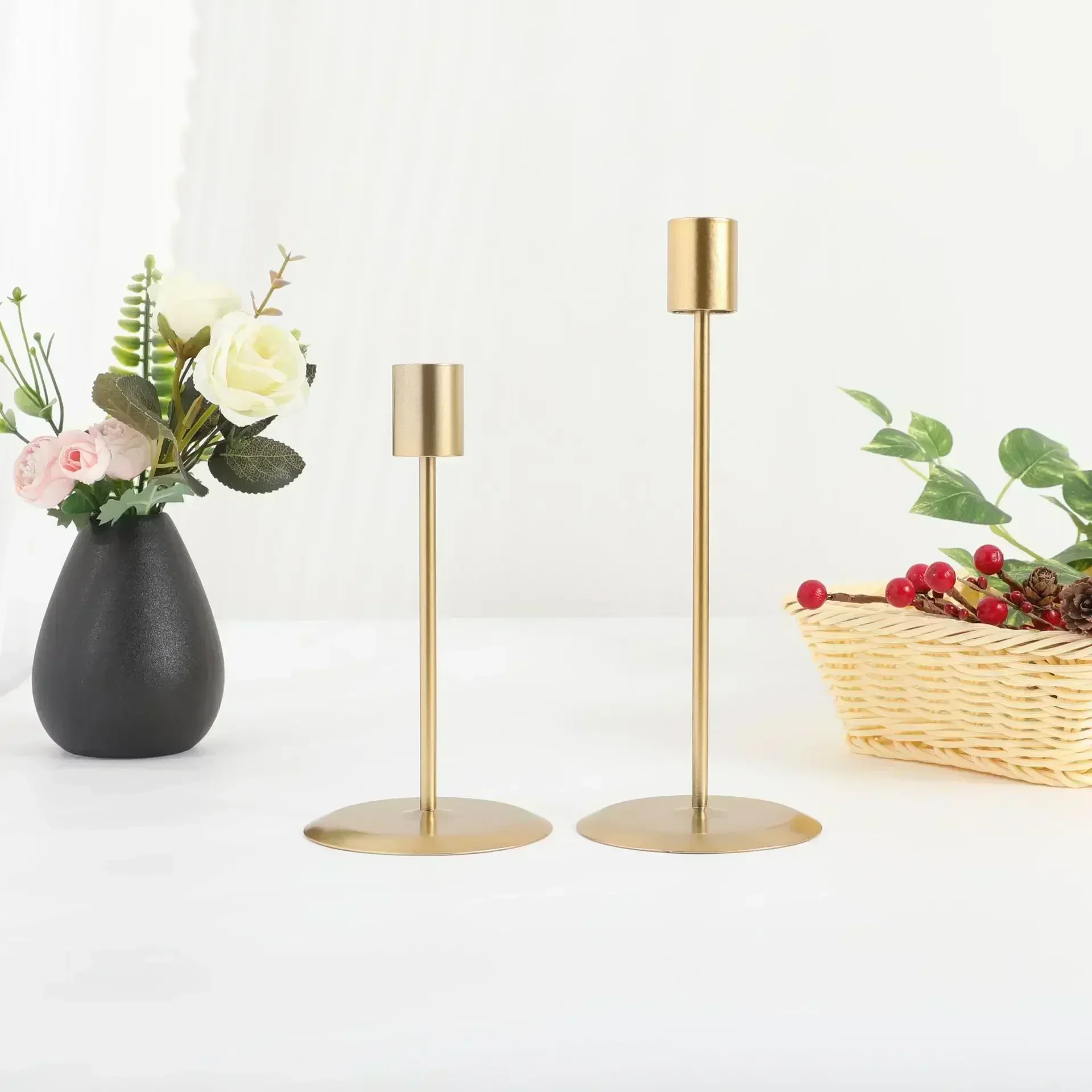 Candle Holders Nordic Single Head Iron Art Candleholder Wedding Decoration Romantic Atmosphere Candlelight Dinner Candle Cup candle holders