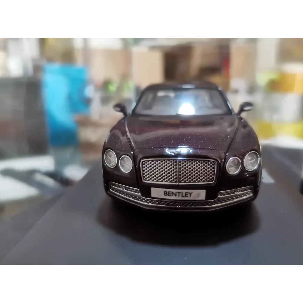 Die-cast 1:43 Scale Bentley Flying Spur W12 Simulation Alloy Car 